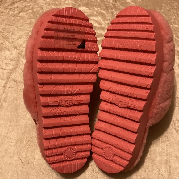 Ugg Super Fluff Pink - Picture 6 of 6